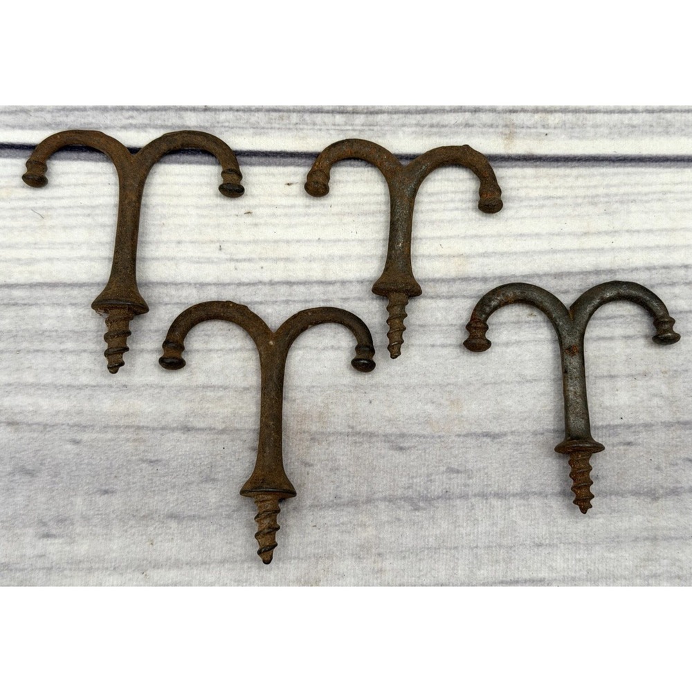 LOT OF 4‎ ANTIQUE SALVAGED CAST IRON SCREW IN DOUBLE HOOKS